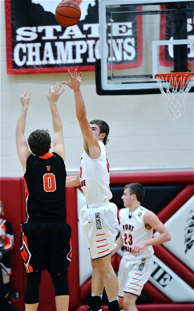 Austin Knapke's three-pointer late in the fourth gave the Tigers some breathing room.