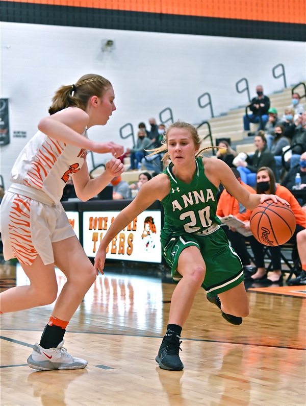 Versailles Misses Start Time…Falls To Anna, 46-33
