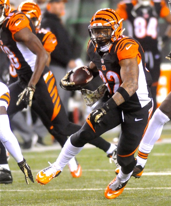 Hoard: A Sad Ending, A Familiar Tale, Bengals Implode In Playoff Game