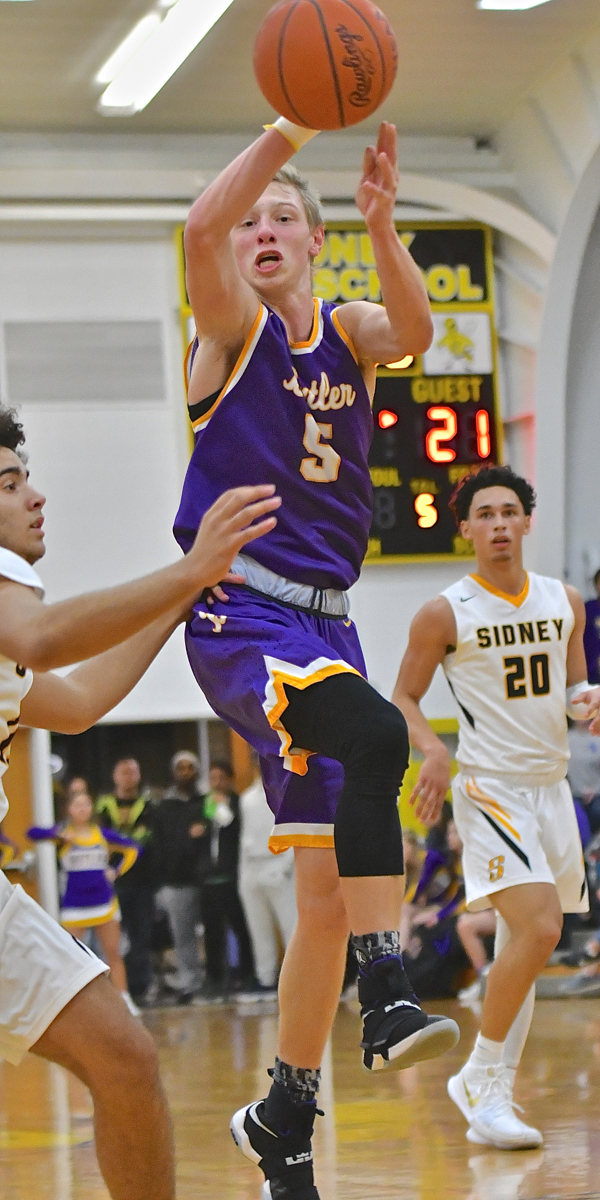 Meltdown! Sidney Loses Lead, Game To Unbeaten Butler