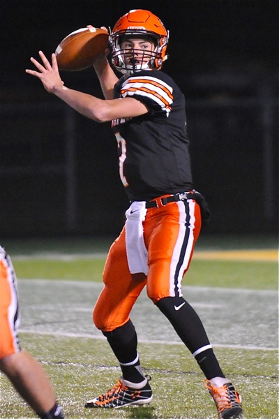 Thobe completed 12-of-17 passes for 204 yards and rushed for 100 more on 17 carries to pace Coldwater, which outgained the Rams 357-241 in total offense.