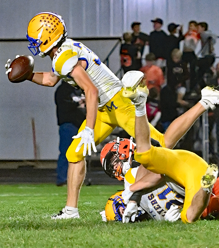 Marion Local Unbeaten Again, Beats Coldwater With Big Plays