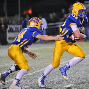 Jack Homan takes a handoff from Duane Leugers...  Homan scores on second possession of the night.