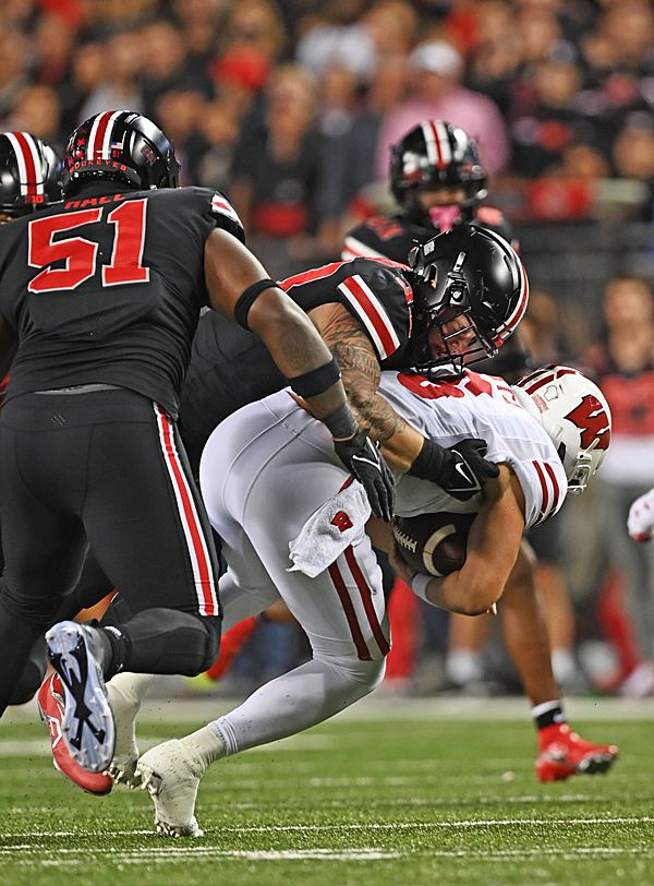 Fired-Up Ohio State Makes Road Kill Of Badgers, 52-21 - Press Pros Magazine