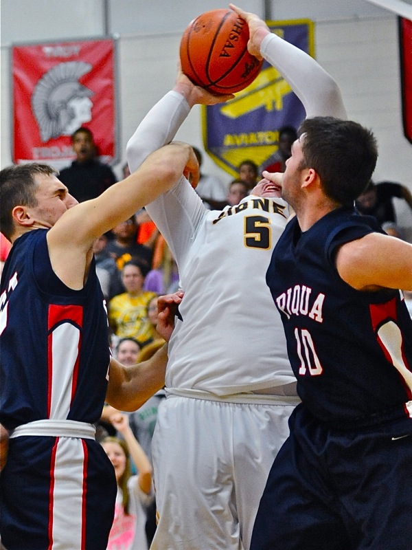 Physical? The Indians and Yellow Jackets mixed it up in Tuesday's GWOC rematch. (Press Pros Photo by Julie McMaken Wright)