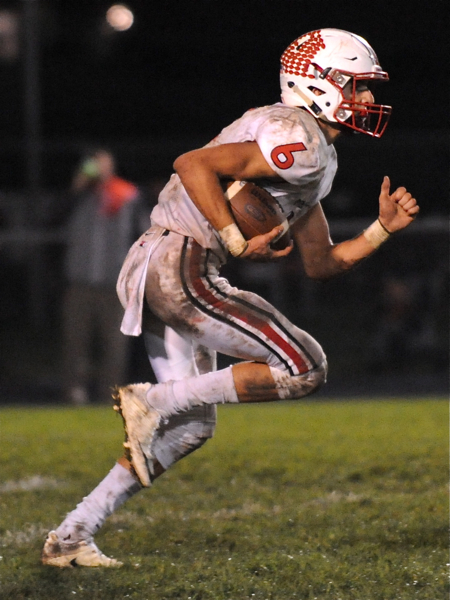 Quenten Williams had the only running score for the Tippencanoe Red Devils.
